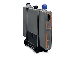 Hydraultank bakmonterad